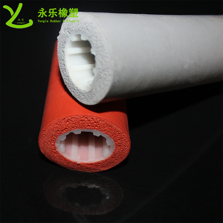 復(fù)合發(fā)泡硅膠管，耐高溫發(fā)泡硅膠管，保溫發(fā)泡硅膠管
